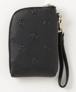 MARY QUANT シンプルエンボスデイジーマルチポーチ