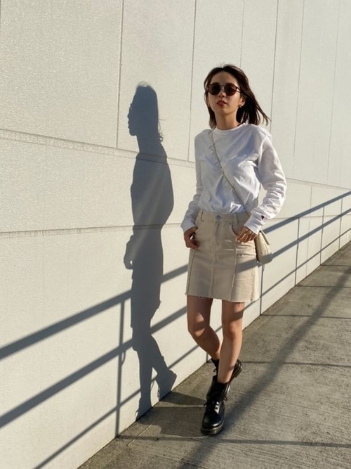 30代女性におすすめのミニスカートをご紹介 大人も楽しめるおしゃれコーデが盛りだくさん 3qs サンキューズ