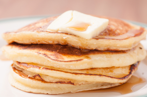 Delicious,Pancakes,In,A,Stack,With,Melting,Butter,And,Maple